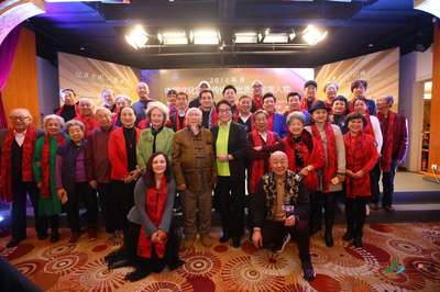 【銀河喜訊】祝賀駐站書法家李波榮獲&rdquo;2018年中國(guó)文化國(guó)際傳播杰出貢獻(xiàn)年度人物&rdquo;獎(jiǎng)